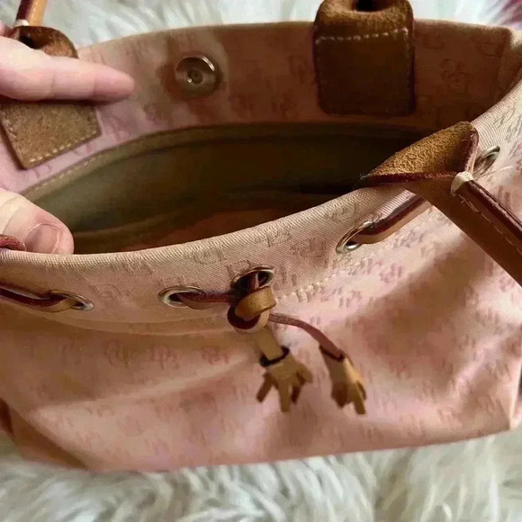 Vintage Dooney & Bourke Signature Monogram Tote Bag Pink Canvas Leather Handles - Picture 10 of 16